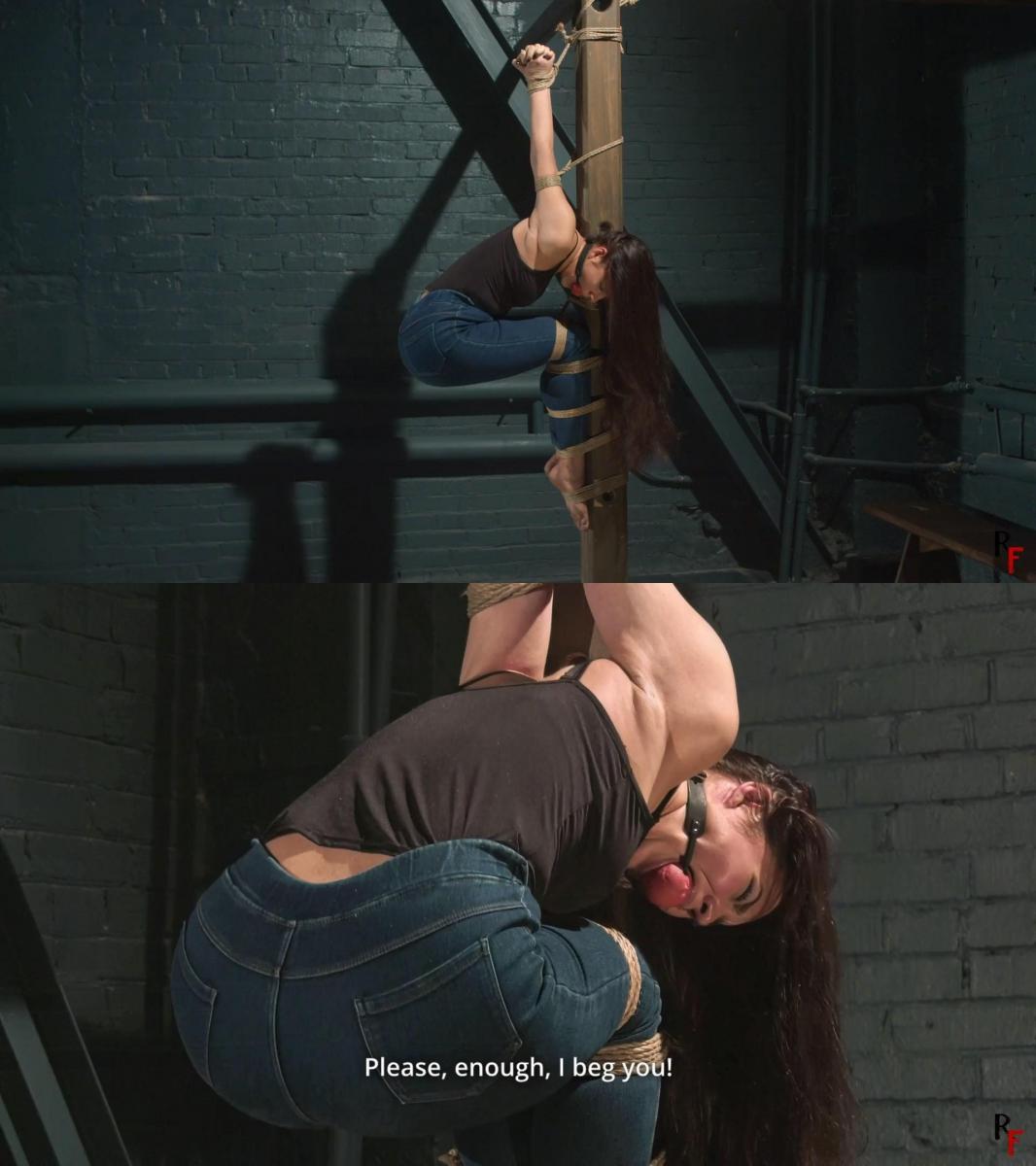 Bondage predicament for Xena - Tied to a pole RF studio production <br>RussianFetish<br>Russian Fetish<br>In this clip, charming brunette Xena dressed as a secretary will be in serious and hard bondage. And she takes this challenge with enthusiasm, she loves tight bondage. First, I tie her up in an uncompromising hogtie on the table, *** her mouth with a huge white ball*** (our hand-crafted *** by the way :). Her elbows are pulled back as much as possible, her hair is tied to her elbows. The beauty is completely immobilized and helpless, she groans and moans sweetly under the tightness of the ropes. In addition, I tie her big toes together with a thin string and then connect them to her tied elbows, pulling her feet forward as much as possible. In the second scene, Xena is tied up with lots of thin ropes that fit tightly around her body. First, she struggles while kneeling and then lying on the floor. Her arms are tied tight at the elbows, her mouth is ***ged with a black ball***, her **** feet are crossed and her big toes are pulled back. Despite predicament bondage, Xena looks pleased as she likes to feel helpless and feel the pain of the ropes digging her skin. Enjoy!<br>BONDAGE<br>PREDICAMENT BONDAGE<br>ROPE BONDAGE<br>BALLGAGGED<br>BAREFOOT<br>FOOT FETISH<br><br>射频工作室制作 <br>俄罗斯<br>俄罗斯恋物<br>在这个剪辑中，打扮成秘书的迷人黑发Xena将受到严重和严厉的束缚。 她以热情接受这个挑战，她喜欢紧绷的束缚。 首先，我把她绑在桌子上的一个不妥协的hogtie中，***她的嘴上有一个巨大的白色球***（顺便说一下，我们手工制作的***：）。 她的肘部尽可能地向后拉，她的头发绑在她的肘部。 美女完全不动，无助，她在绳索的紧绷下发出甜美的呻吟和呻吟。 此外，我用细绳将她的大脚趾绑在一起，然后将它们连接到她绑好的肘部，尽可能地向前拉她的脚。 在第二个场景中，西娜被许多细绳紧紧地绑在她的身体周围。 首先，她跪着挣扎，然后躺在地板上。 她的手臂紧紧地绑在肘部，她的嘴***ged与一个黑色的球***，她的****双脚交叉，她的大脚趾向后拉。 尽管有困境的束缚，西娜看起来很高兴，因为她喜欢感到无助和感受绳索挖掘她的皮肤的痛苦。 享受吧！<br>束缚,束缚<br>困境束缚<br>绳索束缚<br>球袋;球袋<br>赤脚<br>恋足癖<br><br>