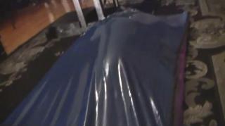 Cozy In A Vacbed Mistress Xena places Her rubber gimp inside the latex vacbed for his very first time. See how this rubber boy handles this intense vac-bed.<br><br>Categories: Rubber Fetish, Bondage, Hand over Mouth, Orgasm Control, Kink, Femdom