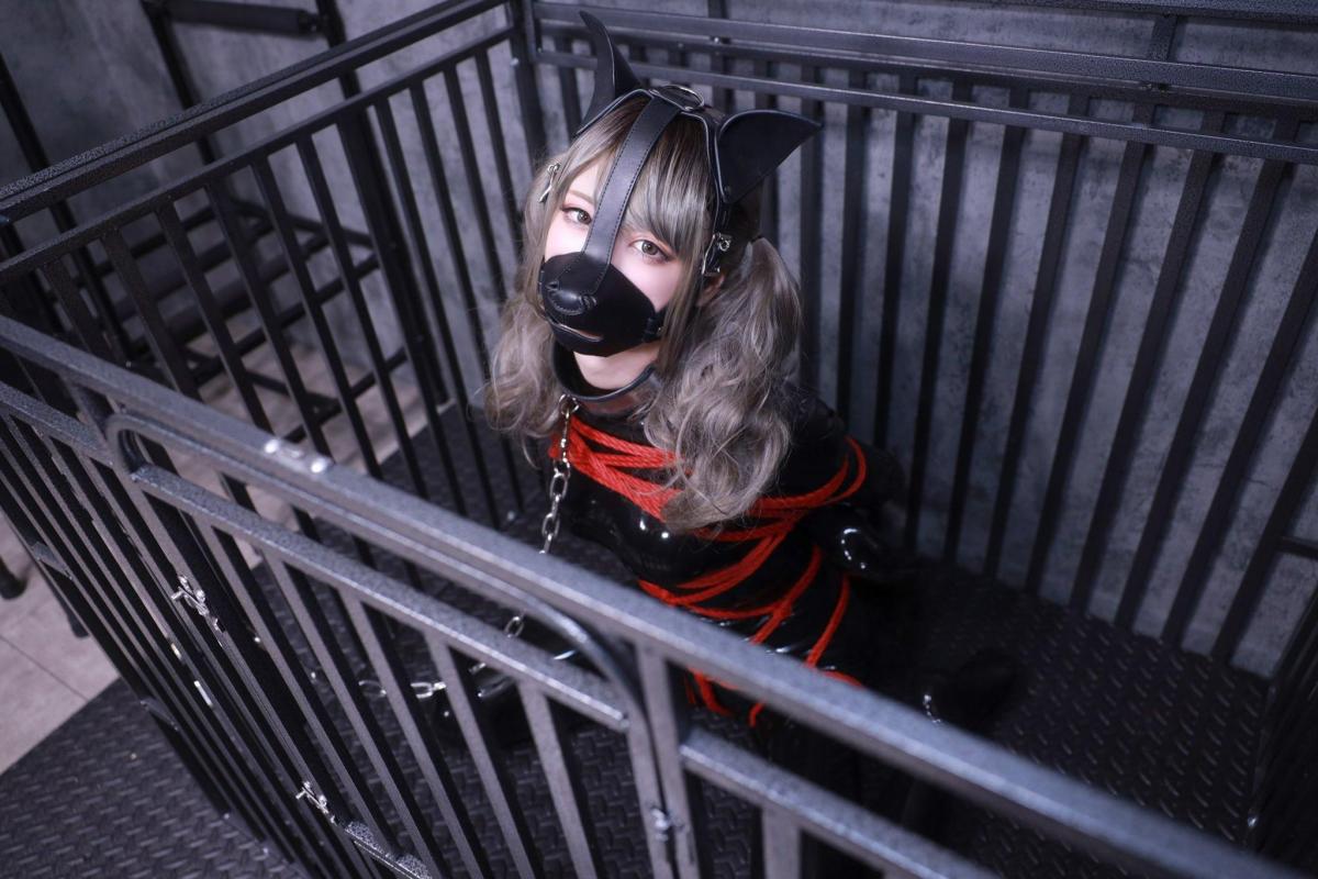 latex图片4 [情趣（皮革/女王）,日本美女,情趣（乳胶衣）,情趣（拘束衣）,长筒靴,泳装（连体）,皮衣,连体衣,靴子]