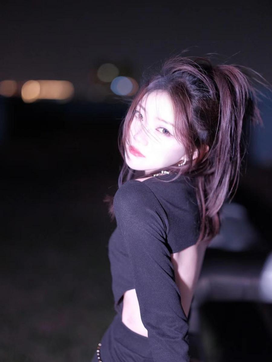 莹莹妹子紧缚调教……莹妹本次牛仔裤紧贴身，再用绳子打结PP、驷马+驷马吊+TK +踮脚吊缚放置、妹妹渐渐沉沦在紧缚中。定拍QQ364482430,双压缩无密。 莹莹妹子紧缚调教……莹妹本次牛仔裤紧贴身，再用绳子打结PP、驷马 驷马吊 TK  踮脚吊缚放置、妹妹渐渐沉沦在紧缚中。定拍QQ364482430,双压缩无密。