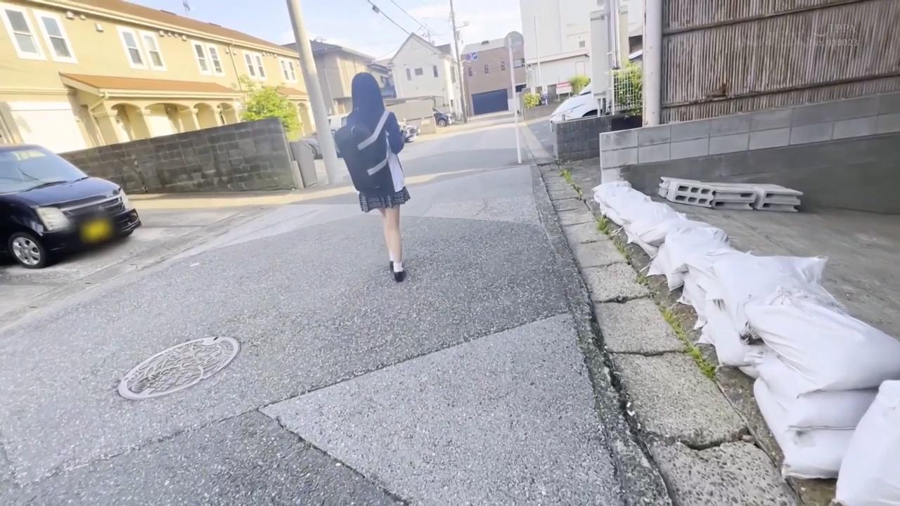 uta hibino, moeka marui and mito wakui in answer #2272105