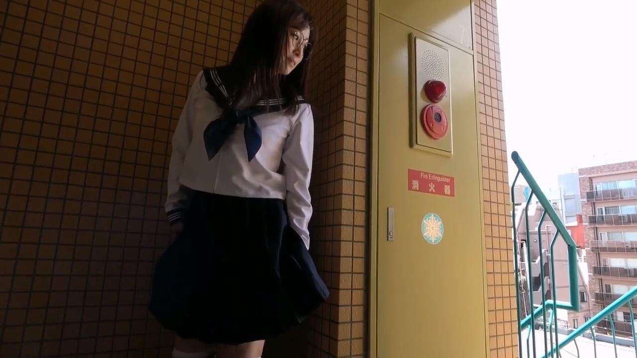 　セーラー服失禁 FetiSale - Video セーラー服熟女失禁羞恥 川上ゆう