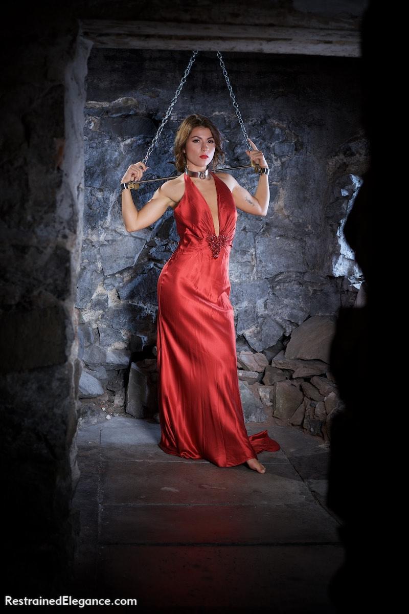 RE1503: Czech Beauty Movie Star Good Looks