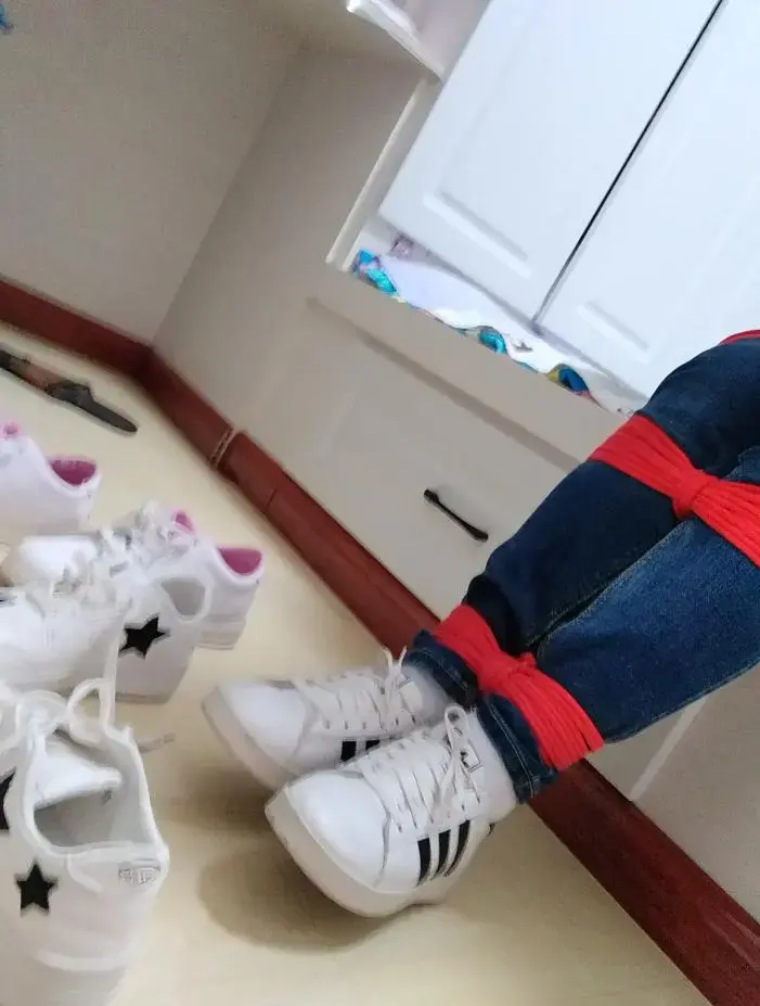 小白鞋 [Stockings,Canvas shoe,Jean,Socks,Sneakers ,ankle socks]