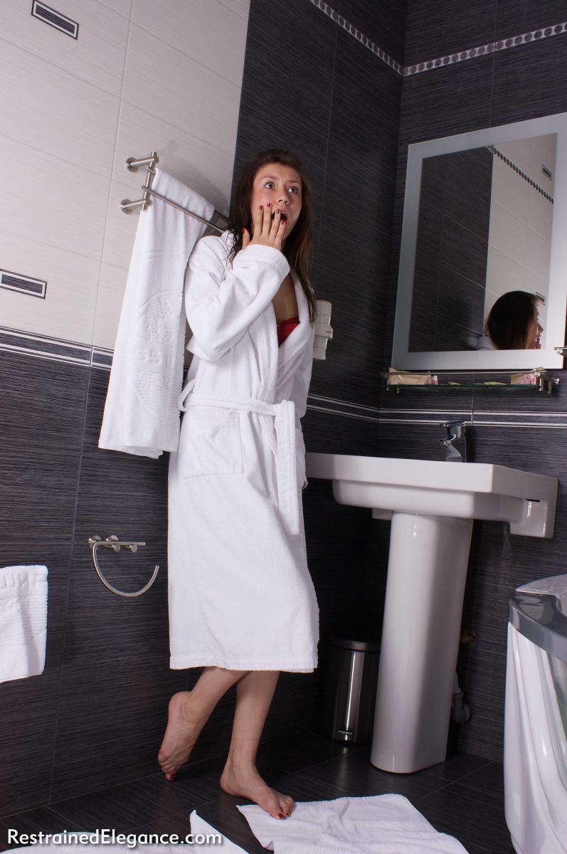 Juliana: Surprised in her hotel room