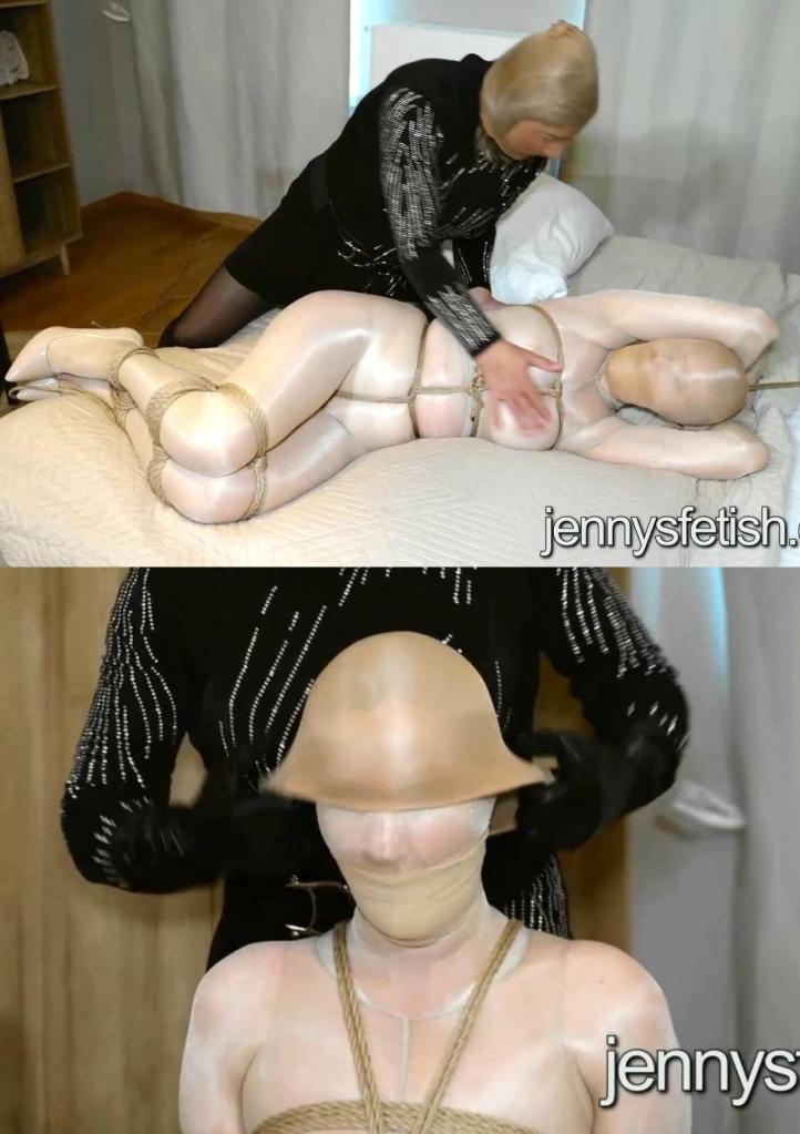 Transvestite Pleasures Herself With Bondage Jenny Full Encased In Super Glossy Pantyhose Transvestite Pleasures Herself With Bondage Jenny Full Encased In Super Glossy Pantyhose穿着超级闪亮的连裤袜，绑在椅子上，我乖乖地坐着，享受着我占主导地位的“绳索顶”的进一步束缚艺术。 他认为我的活动空间仍然太大，所以他用更多的绳子把我绑在椅子上。 他的结非常合身。 我头上的双层尼龙对他来说也不够，所以他又拿了一个尼龙面具，戴在我的尼龙脸上，然后离开了房间。 于是，我全身裹在裤袜里，头上套着三层尼龙，紧紧地绑在椅子上，独自坐在房间里。 大约一小时后，占主导地位的变性人回来并将我从椅子上释放出来，但不是完全释放。 我的双腿仍然被绑着，所以他小心地将我放在我们旁边的床上。 床很舒服，捆绑师又对我使用了他的捆绑技巧。 他把我绑在床上，最后离开了房间。 我独自躺在床上，被绑在床上，现在呢？In super shiny pantyhose, tied to the chair, I sit obediently and enjoy the further bondage arts of my dominant "Rope Top". He thinks I still have too much freedom of movement, so he ties me to the chair with more ropes. His knots fit perfectly. The double layer of nylon on my head is also not enough for him, so he gets another nylon mask and wears it over my nylon face, after that he leaves the room. So, completely encased in pantyhose, with 3 layers of nylon on my head and tied tightly to the chair, I sit alone in the room. After about 1 hour, the dominant tranny comes back and unleashes me from the chair, but not completely. My legs are still tied and so he carefully lays me on the bed, which is right next to us. The bed is comfortable and the bondage rigger uses his bondage skills on me again. He ties me lying on the bed and finally leaves the room. I lie alone, tied up on the bed and now?
