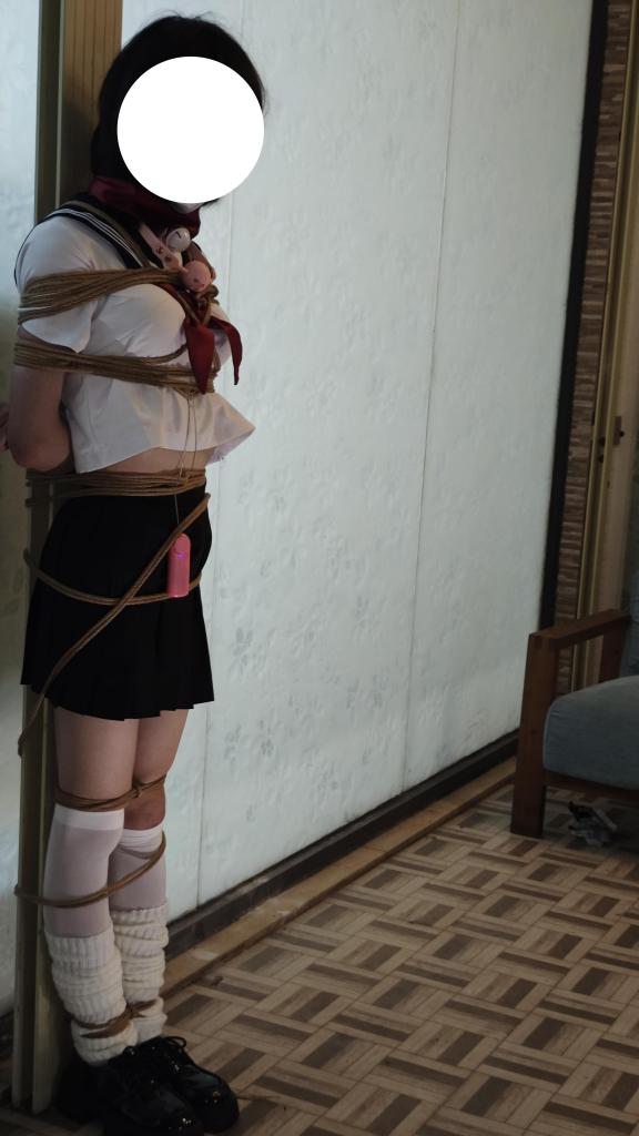 [乐鱼]近期照 - 放置 柱子缚、蒙眼 白丝 水手服[X_X] 有意寻找搭子，有兴趣联系QQ290652043 [学生（水手服）,中国女孩,堆堆袜]