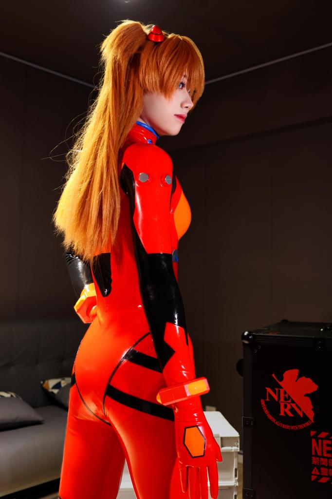 【BadCat】雪碧的明日香胶衣捆绑套图 - 大家好，我们是BadCat工作室。求关注 求关注！！！

【最新资讯】
工作室新开设 伪娘摄影 cos/女装捆绑摄影 等服务 白菜价格 有兴趣的欢迎咨询
新伪娘绳模 小零  可接定拍
新伪娘绳模 雪碧喵 可接定拍 也可做为摄影拍摄 
新女S 时汐 的首秀 目前 时汐 也可接定制视频 暂时只接S向 
捆缚模特目前四位  妙妙 咲希 依依 小雨（长期接受定制 线下也可组合实践）
伪娘绳模 雪碧喵 也可以接受定制 
天津合作模特 雪儿 （可接定拍 不时我们会过去 或者她过来）


【工作室简介】
* badcat工作室 坐标辽宁鞍山 
* 有专业的男女绳师 可提供专业定拍
