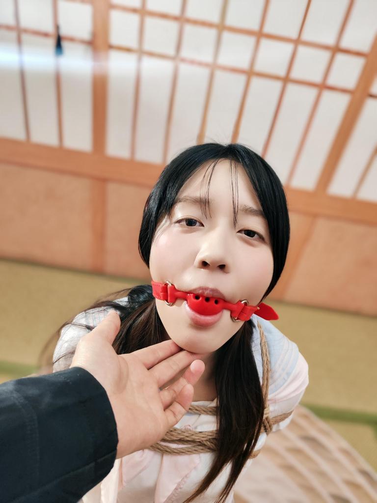 小美女林悦绳艺捆绑 - 一绳所爱欢迎您！